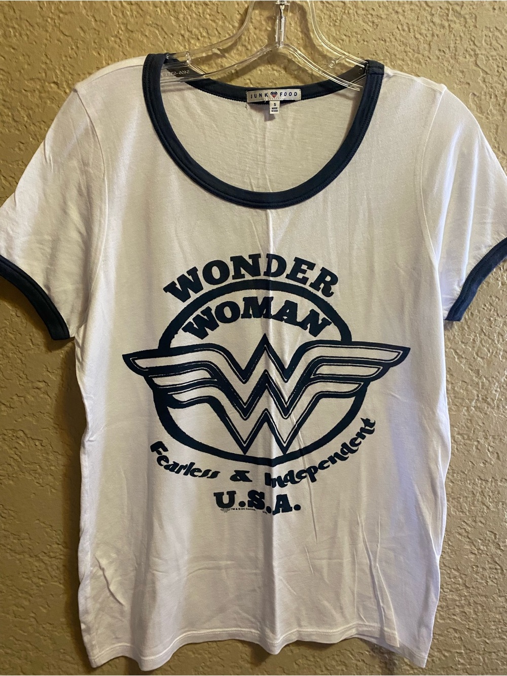 Wonder Woman White Ringer Tee - Junk Food Clothing Sz S